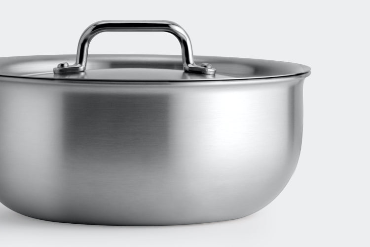 The Misen Saucier has a five layer aluminum and alloy core.