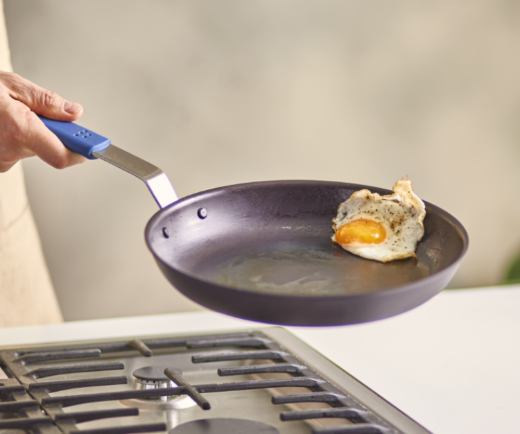 Frying an egg in a Misen Pre-Seasoned Carbon Steel Pan.