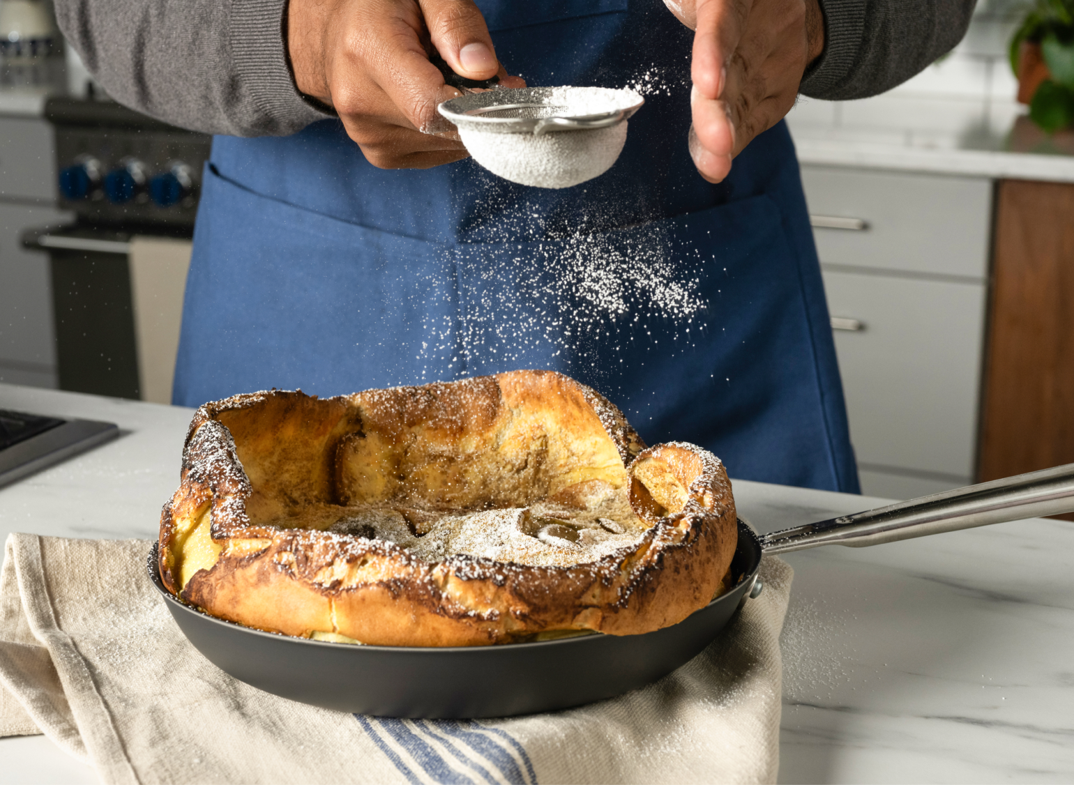 Carbon Nonstick™ Frying Pan