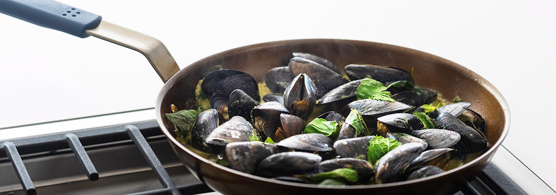 Pre-Seasoned Carbon Steel Frying Pan